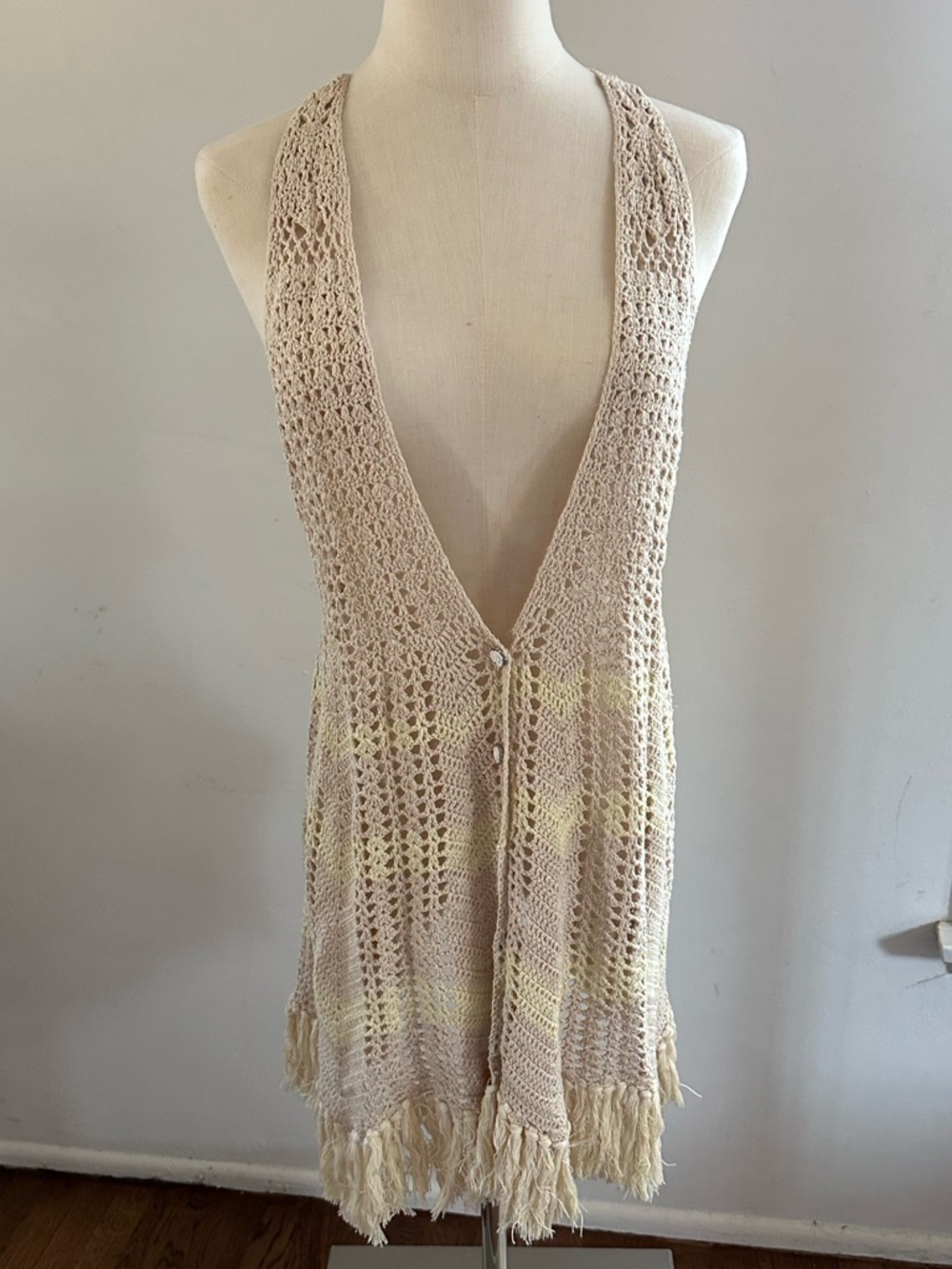 Free People NWOT FP Beach Crochet Fringe Vest Boho Duster Cardigan Beige